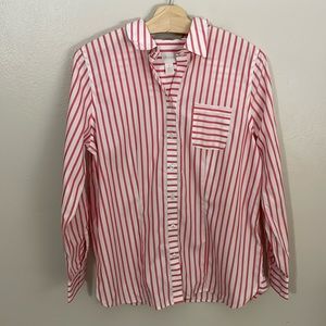 EUC Chico’s No Iron Button Down Shirt. Size 1
